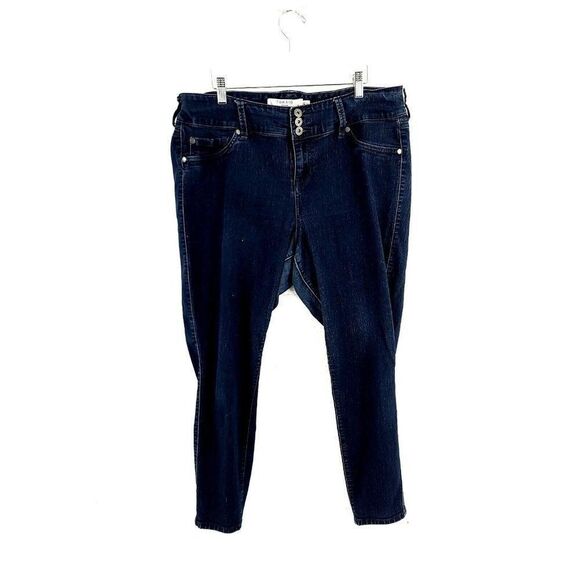 Torrid Denim Dark Blue High Rise Jegging Jeans Size 18S 37/26 Skinny Ankle Cotto - Picture 1 of 9